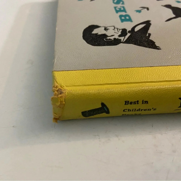 Vintage 1957 “Best in children’s books”  hardcover book - Picture 9 of 11